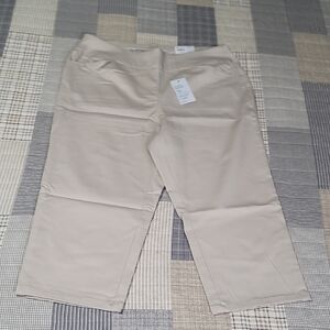 NWT Croft & Barrow Straight-Leg Stretch Capri 14w